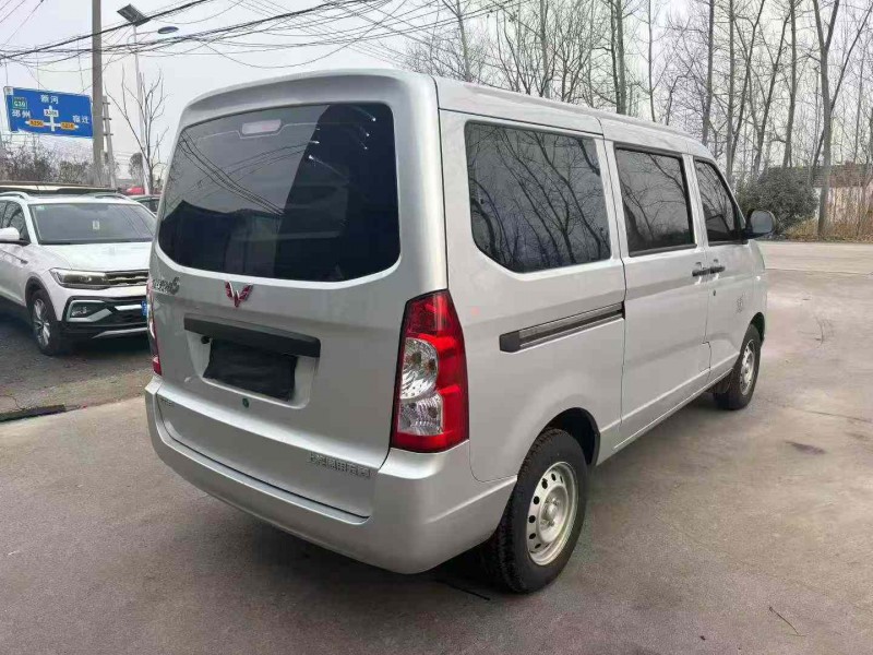 徐州24年五菱汽车宏光7