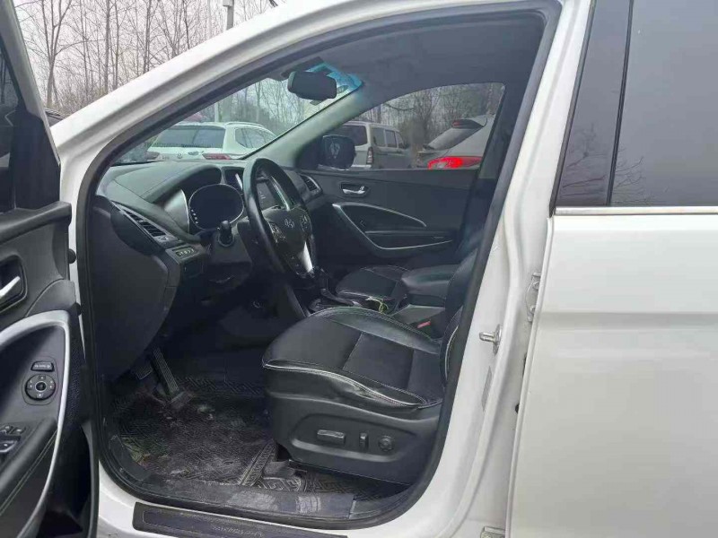 徐州18年现代途胜6