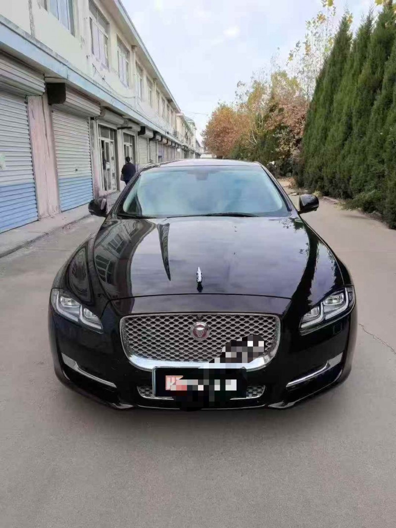 济宁17年捷豹XJL1