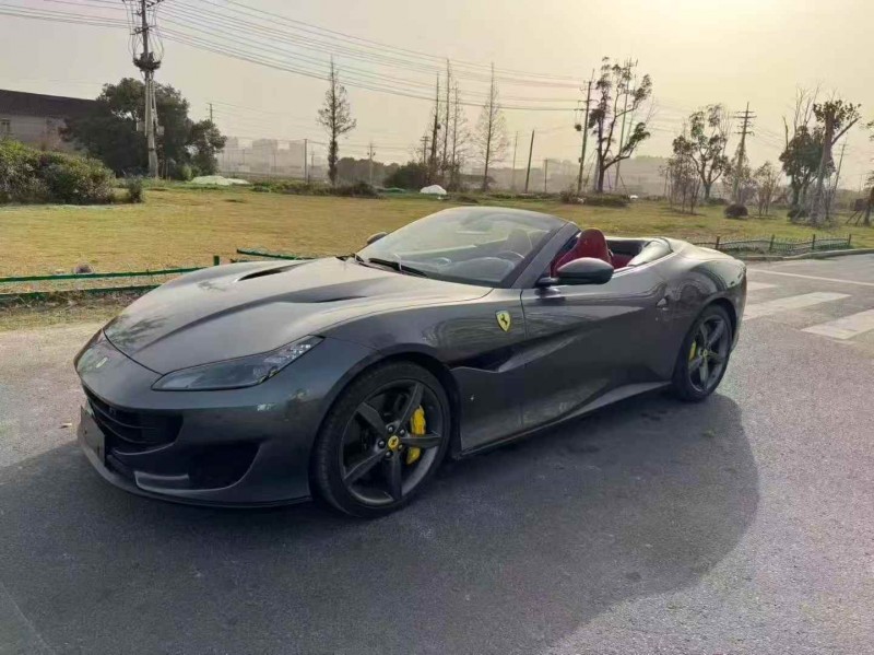 苏州19年法拉利Portofino2