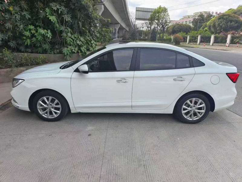 宁波20年荣威i53