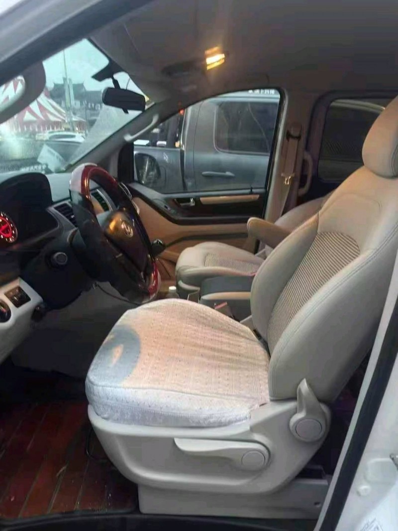 重庆18年大通G107