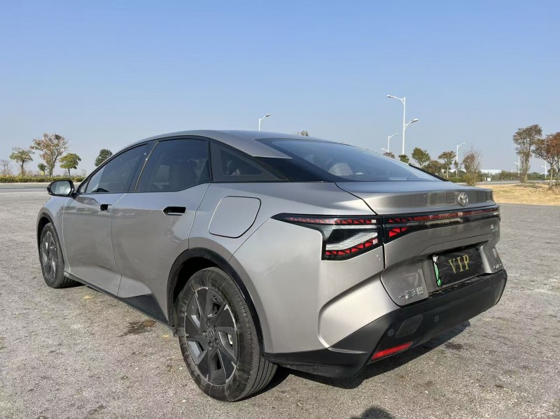 盐城25年丰田BZ3Pro9