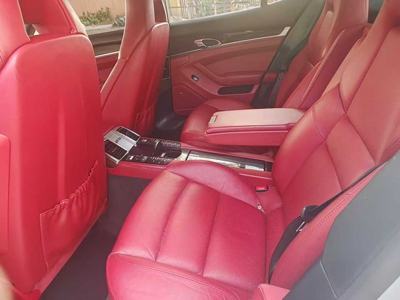 宁波15年保时捷帕拉梅拉5