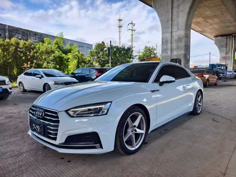 宁波17年奥迪A52