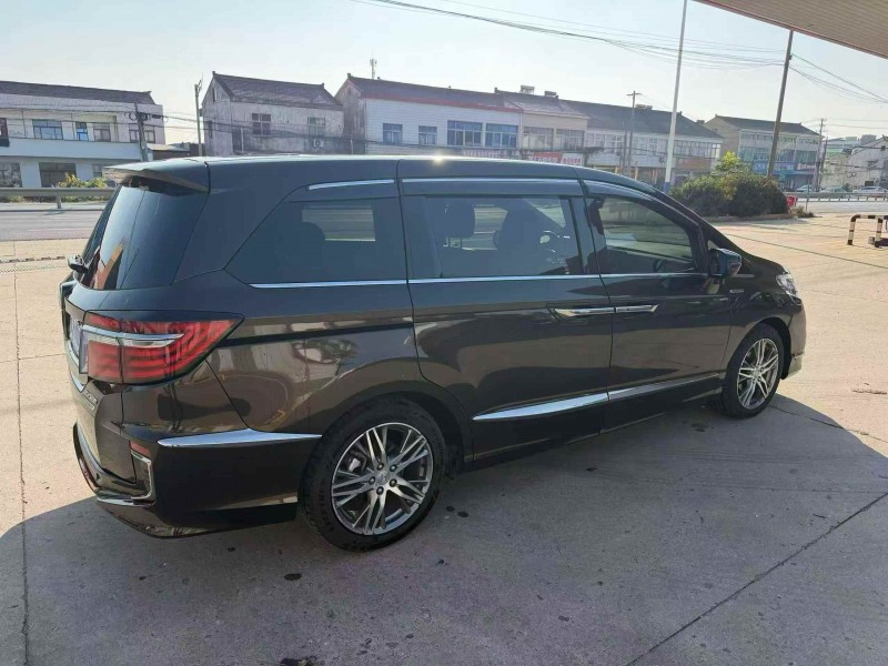 无锡20年本田艾力绅7