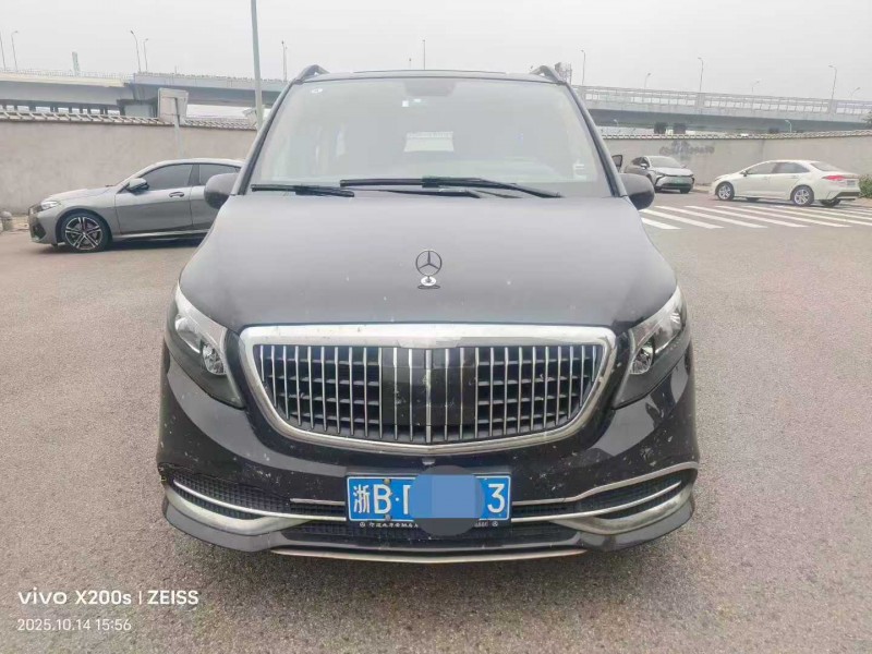 宁波21年奔驰威霆1