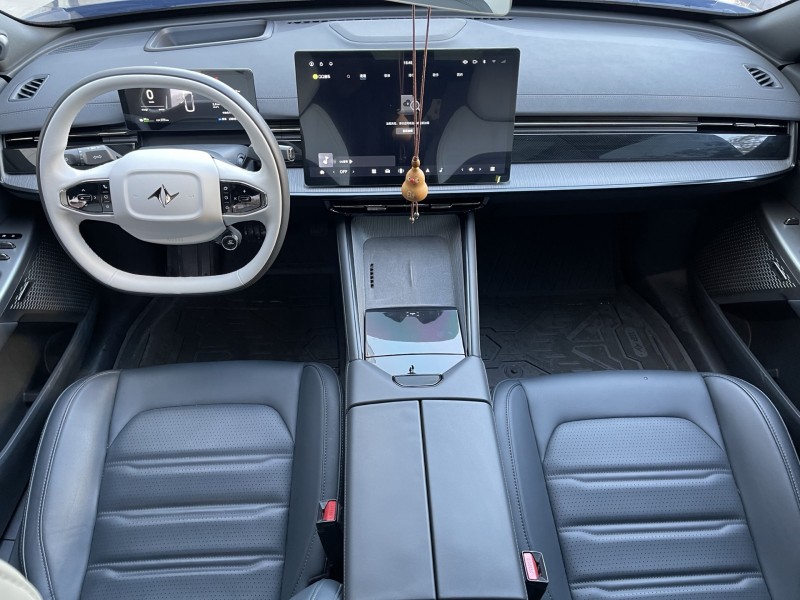 济宁25年东风奕派5