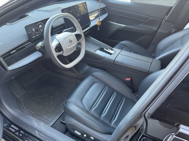 济宁25年东风奕派6