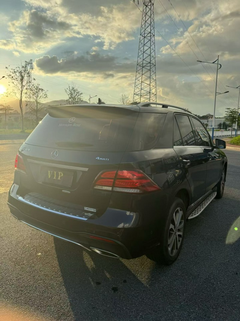 云浮17年奔驰GLE7