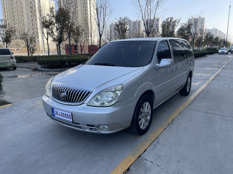 济宁15年别克GL83