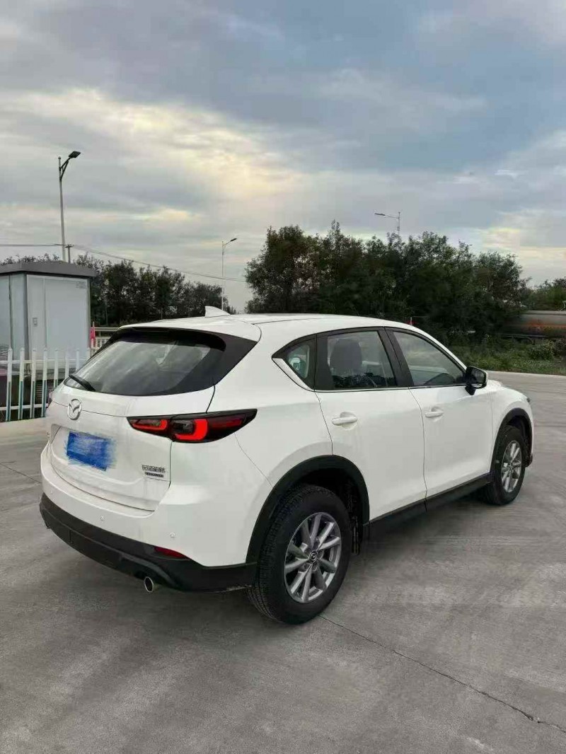 东营25年马自达CX-58