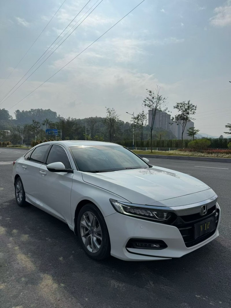 云浮19年本田雅阁2
