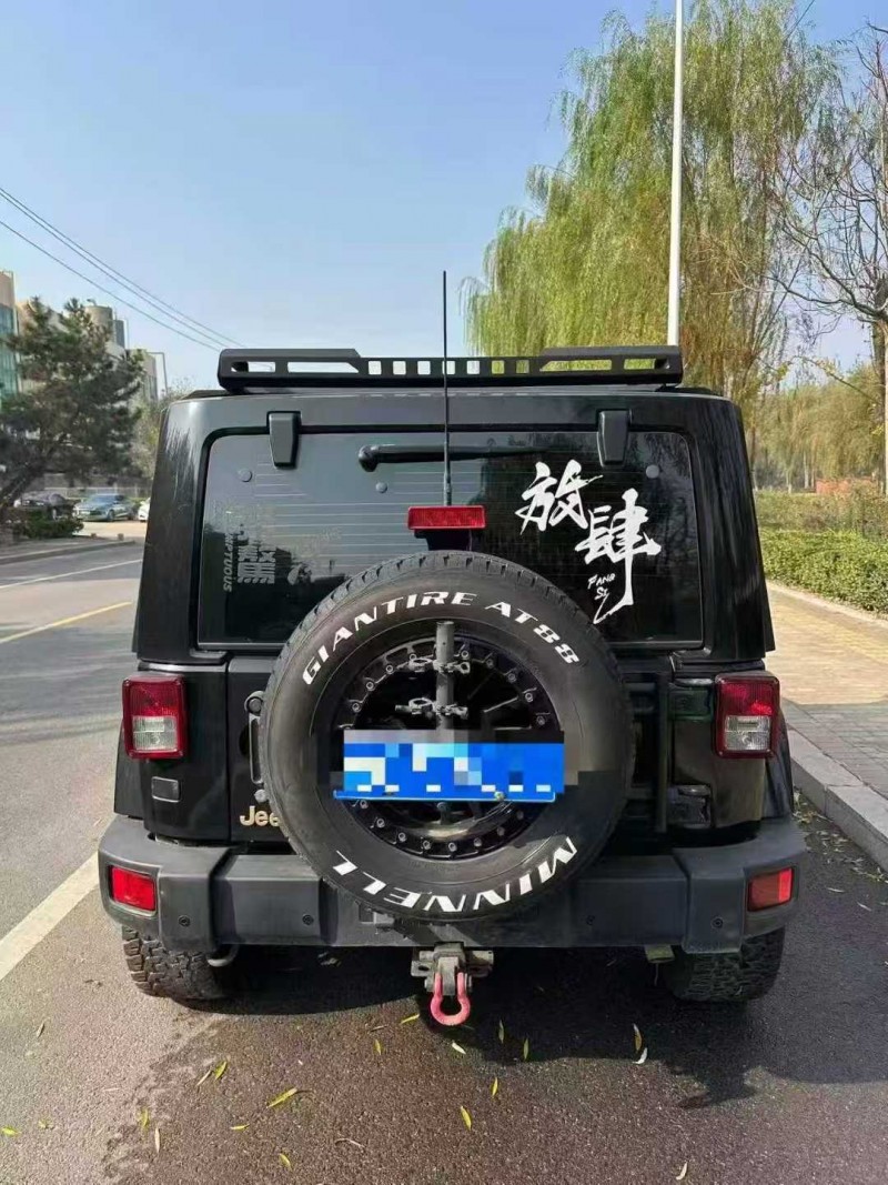 东营15年Jeep牧马人9