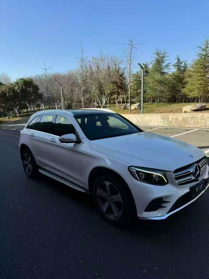 枣庄17年奔驰GLC3