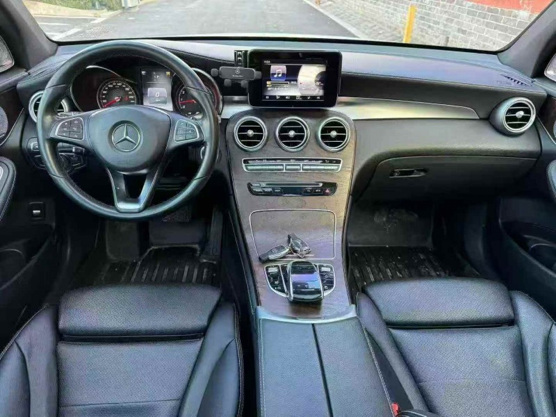 枣庄17年奔驰GLC6