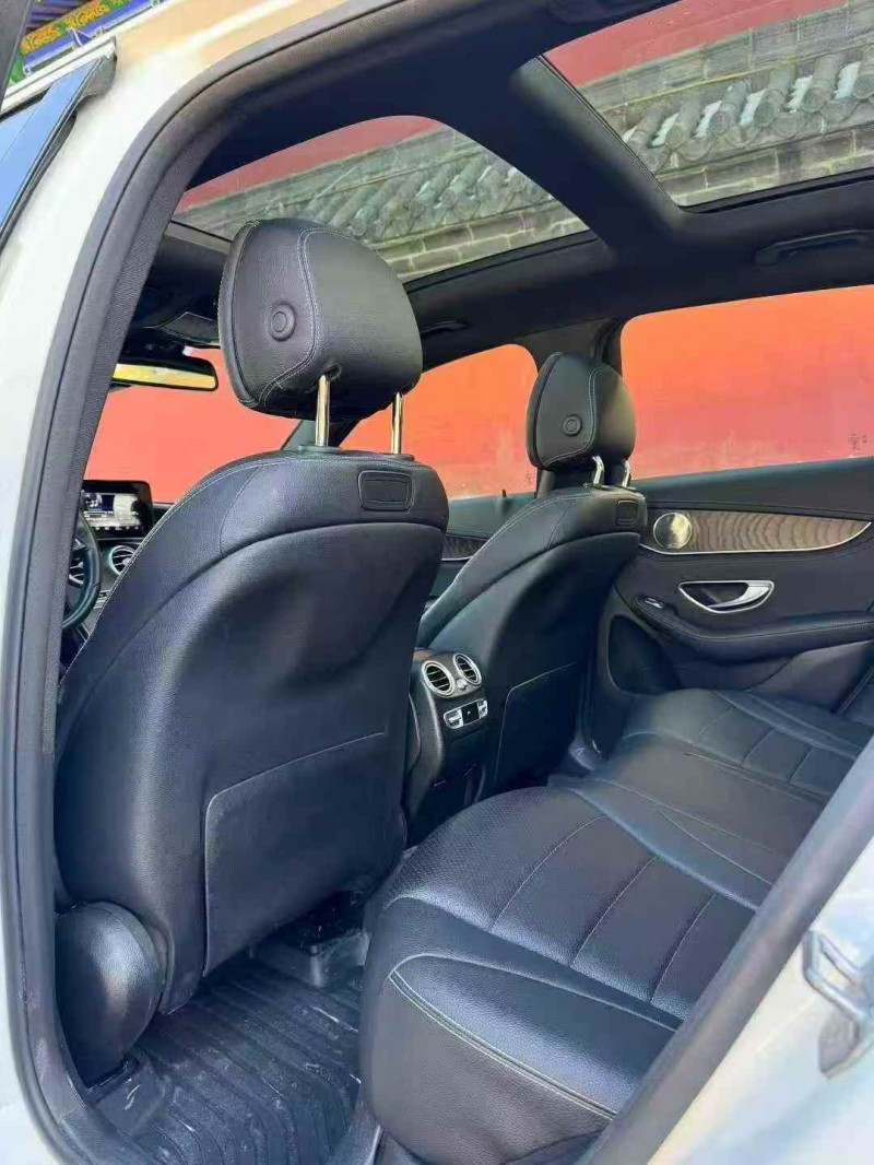 枣庄17年奔驰GLC7