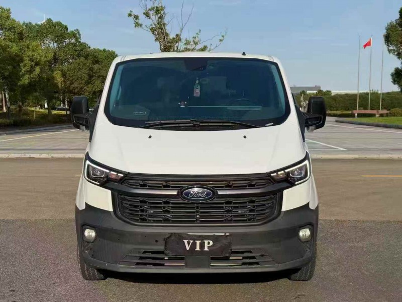 常州23年福特全顺1