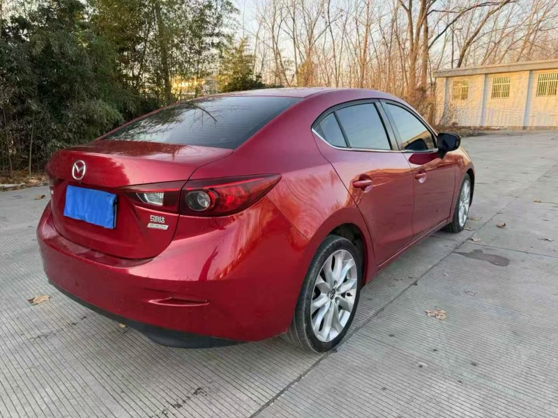 徐州15年马自达昂克赛拉7