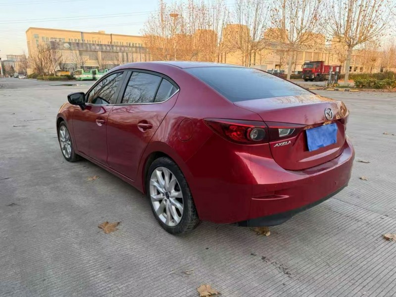 徐州15年马自达昂克赛拉8