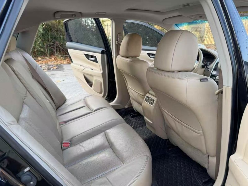 徐州18年日产天籁6