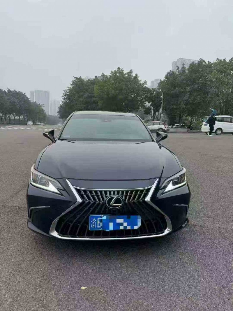 重庆23年雷克萨斯ES1