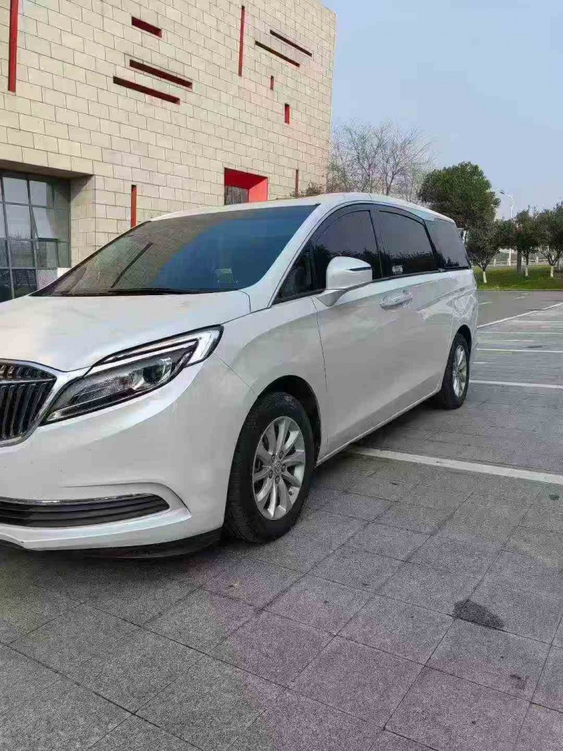 蚌埠19年别克GL82