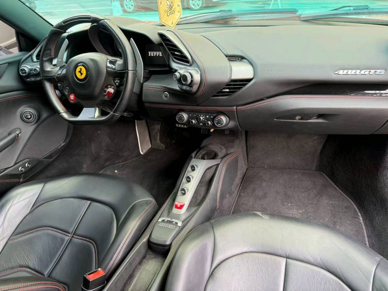 徐州18年法拉利4886