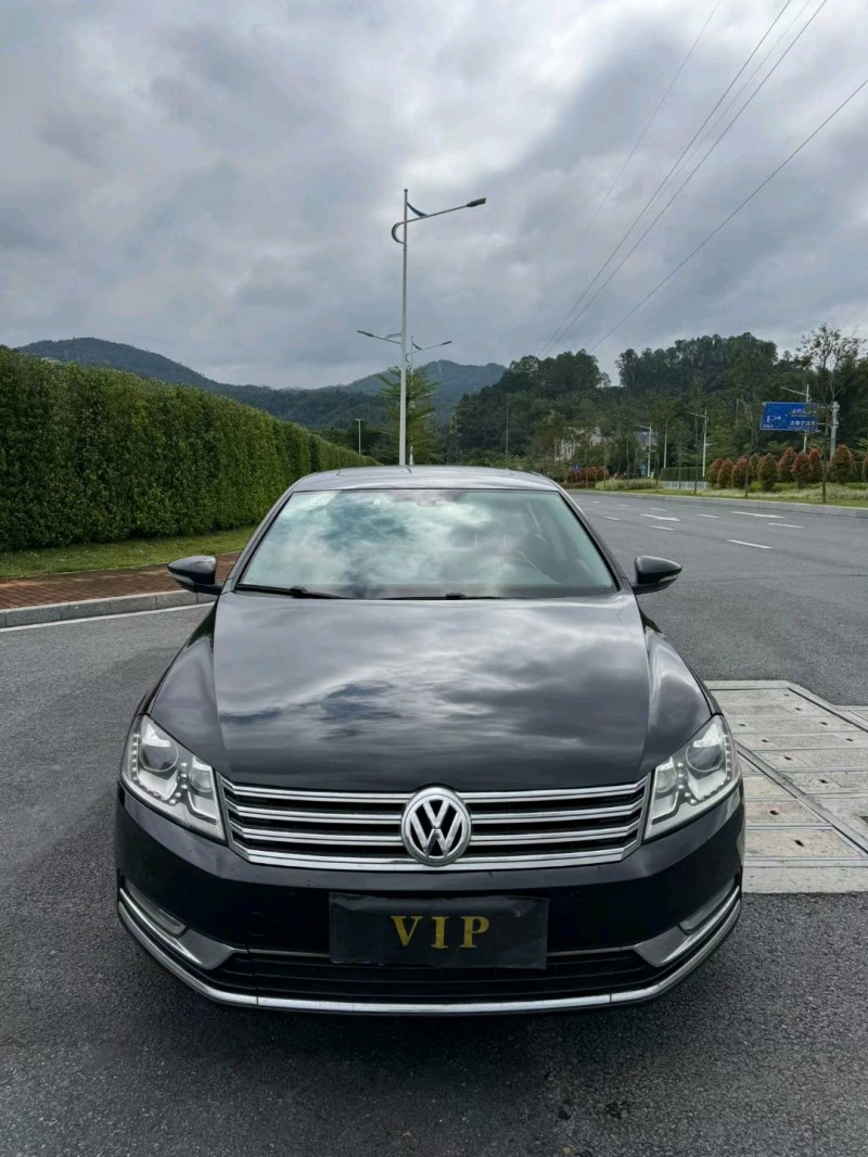 深圳16年大众迈腾1