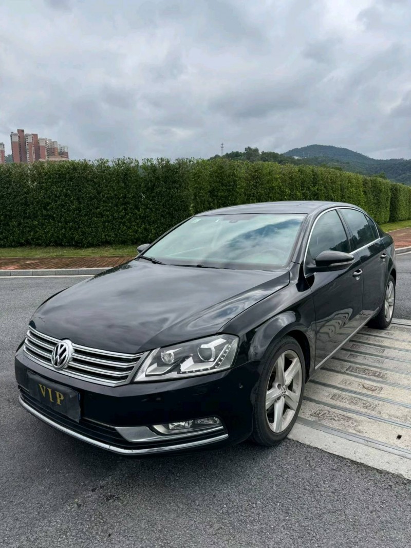 深圳16年大众迈腾5