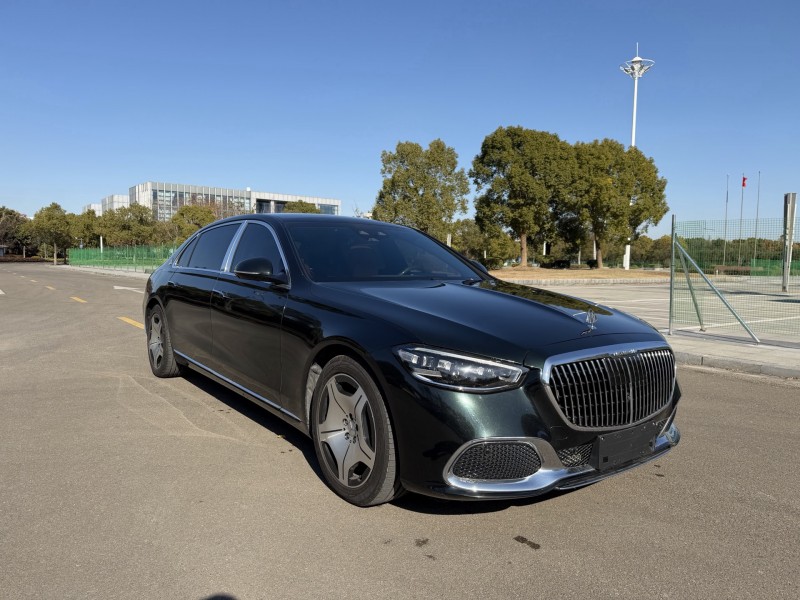 盐城23年奔驰迈巴赫S级3