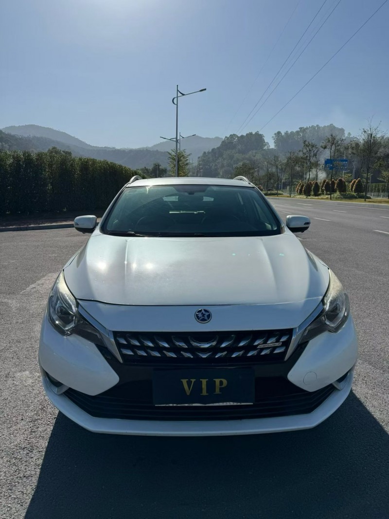 云浮18年启辰T901