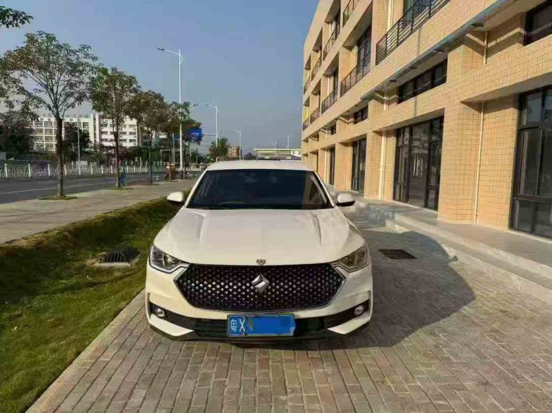 珠海20年宝骏RC61