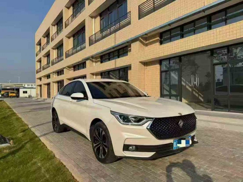 珠海20年宝骏RC62