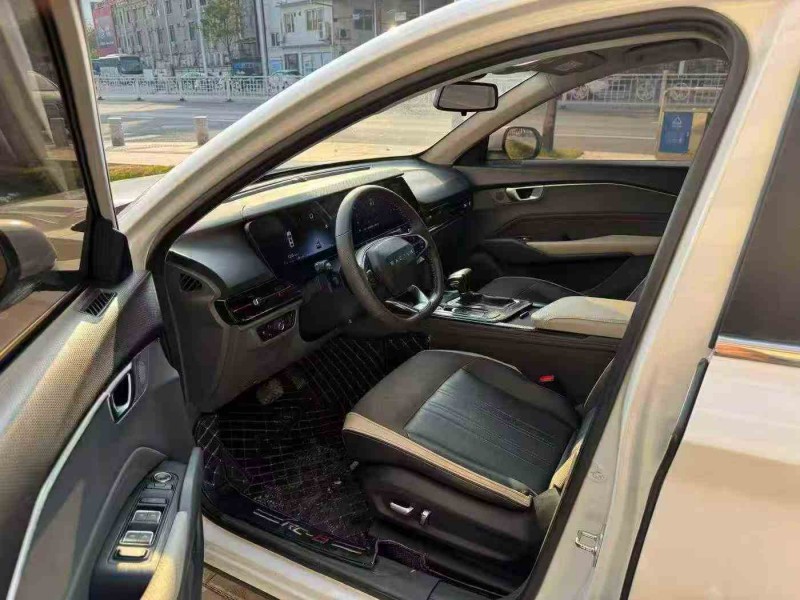 珠海20年宝骏RC64