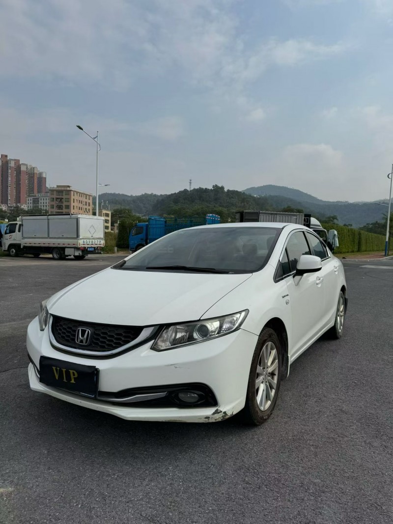 云浮16年本田思域3