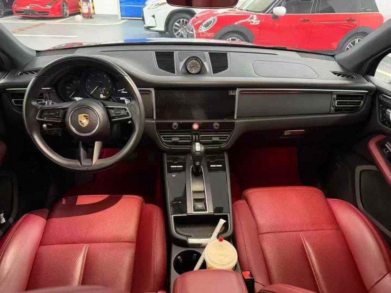 广州22年保时捷Macan5