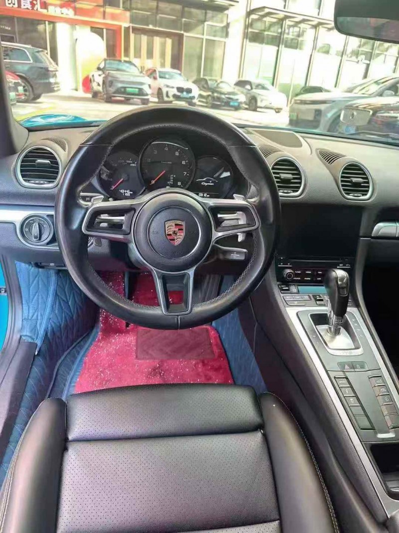 广州19年保时捷7184