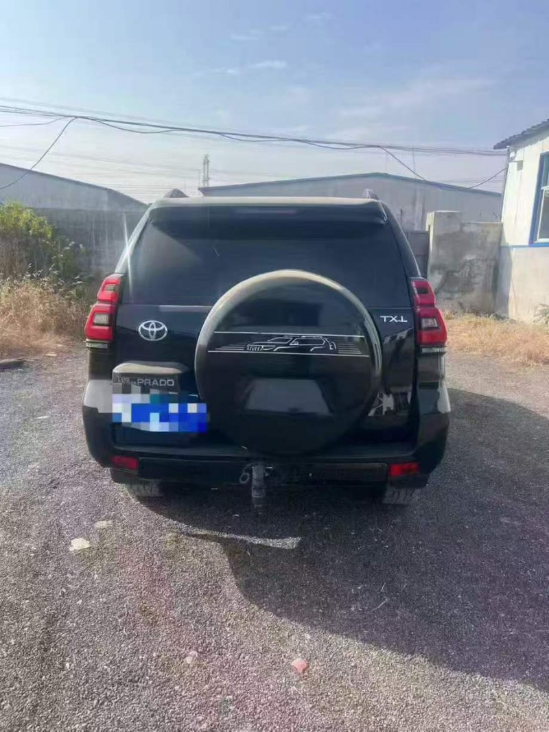 潍坊19年丰田普拉多9