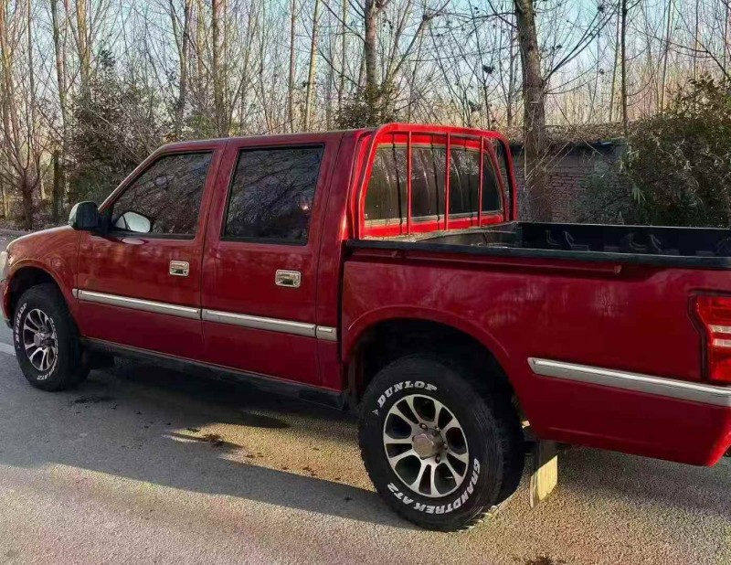 济宁17年五十铃皮卡7