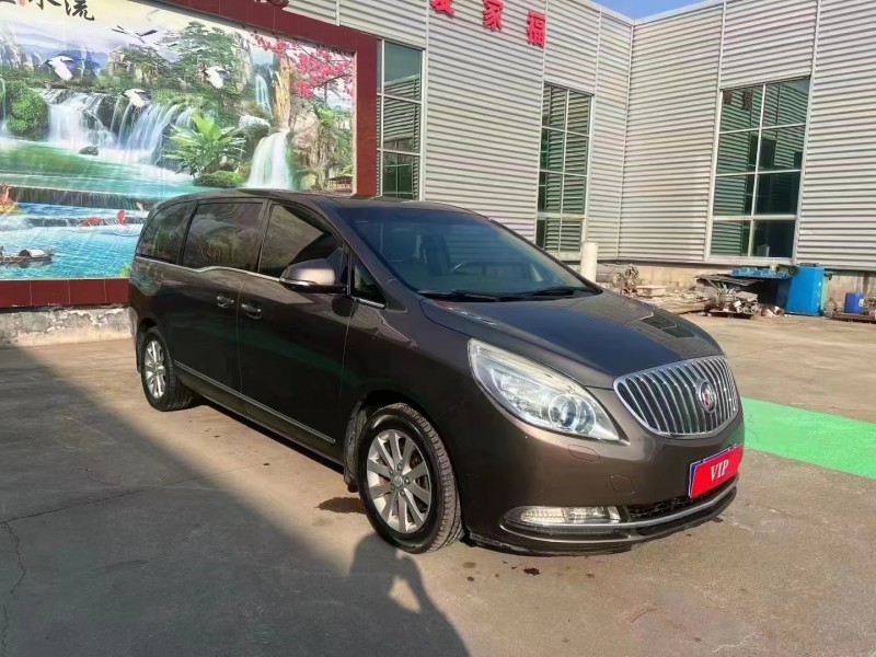 临沂12年别克GL83