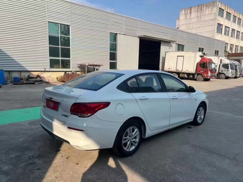 临沂17年雪佛兰科沃兹8