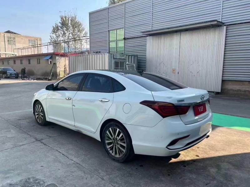 临沂17年现代名图8