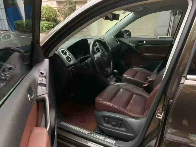 江门15年大众途观6