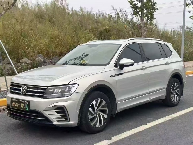 广州21年大众途观3