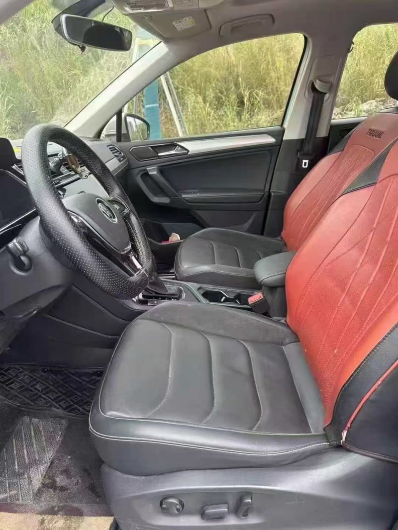 广州21年大众途观6