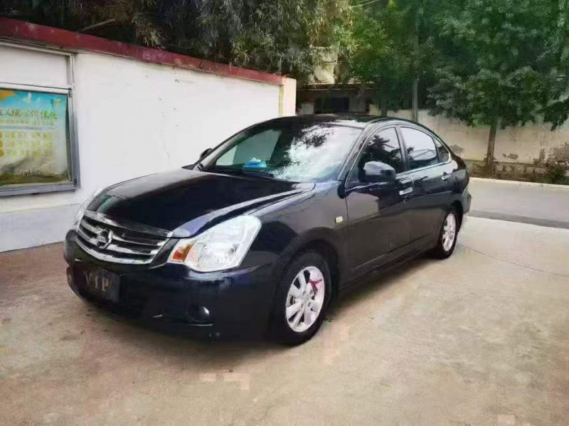 潍坊17年日产轩逸2