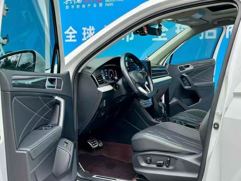 广州23年大众途观5