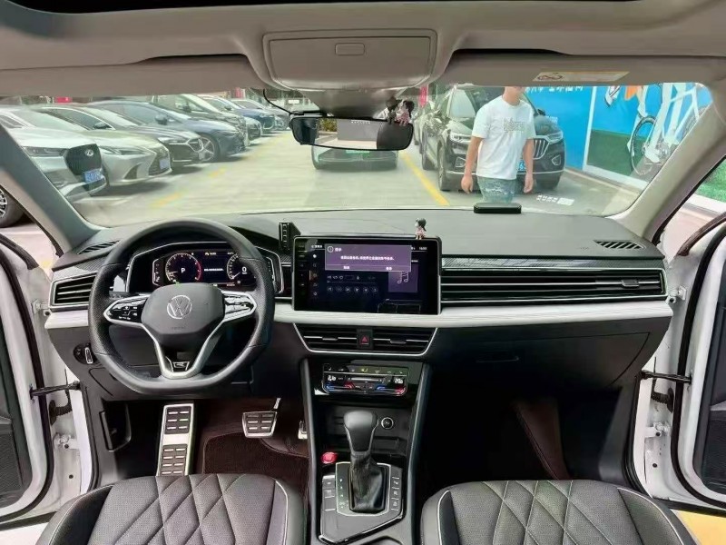 广州23年大众途观6