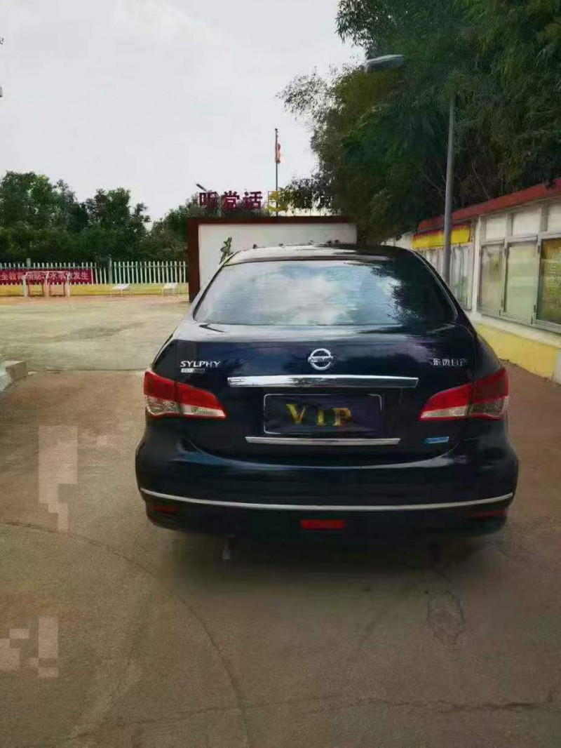 潍坊17年日产轩逸9